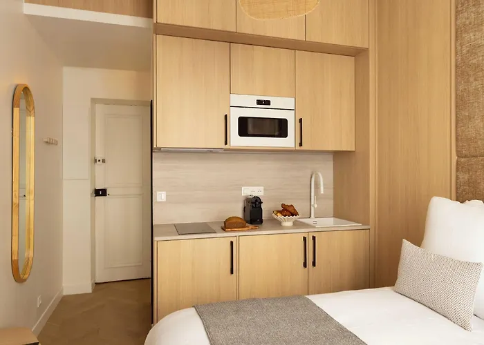Apartamento Charming Cosy - 2p - Gare Saint Lazare, Cleaning Included Paris